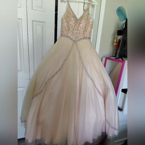 Big elegant Gown